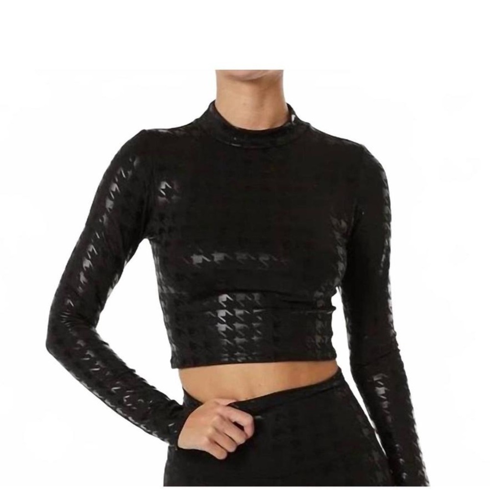 NEW NOLI houndstooth tone long sleeve top in black